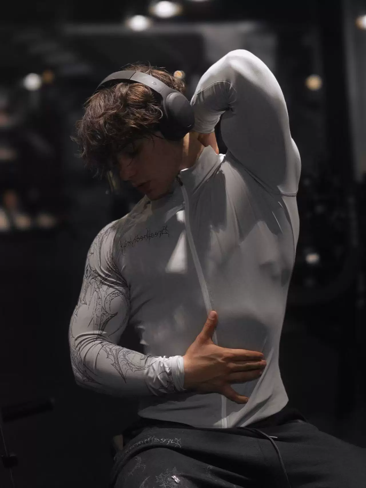 Breathe Divinity Compression Zipper Jacket — view 3