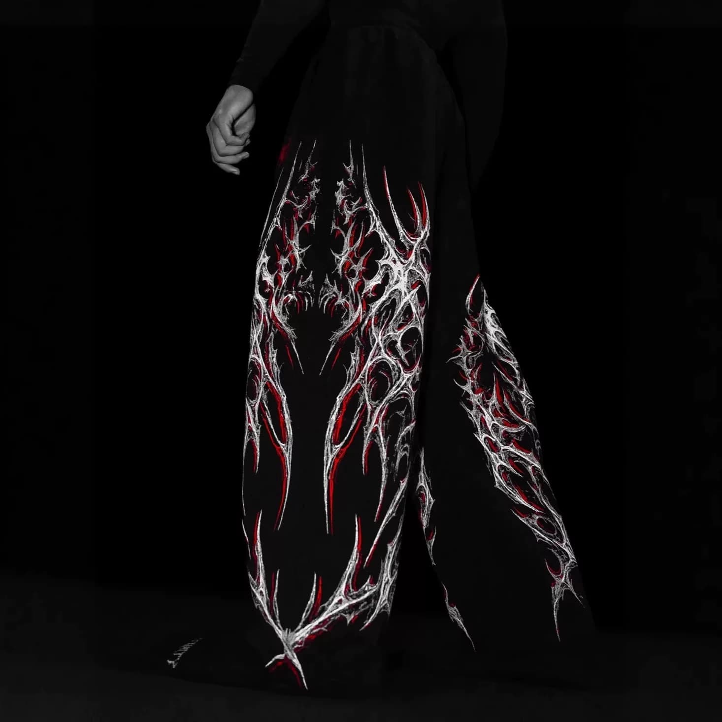 Breathe Divinity Thorn Jogger — view 5
