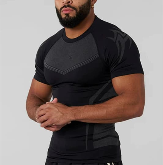 Youngla Quick-Dry Compression Tee — view 6