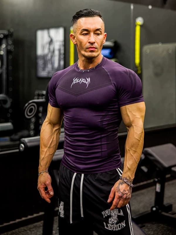 Youngla Quick-Dry Compression Tee — view 11